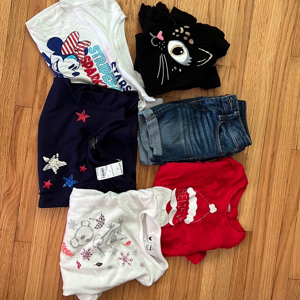 Girls 5 and 5T - 2 shirts - 2 long sleeve 1 gap pjs and 1 pair of shorts